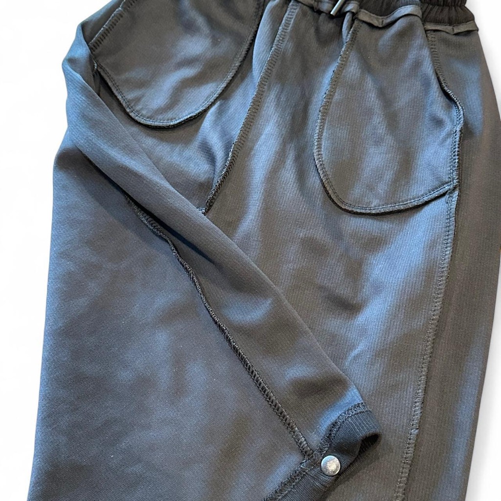 Throwing Tiny Fits Handmade Sweatpants, Kids' Size 4 — image 5 of 5